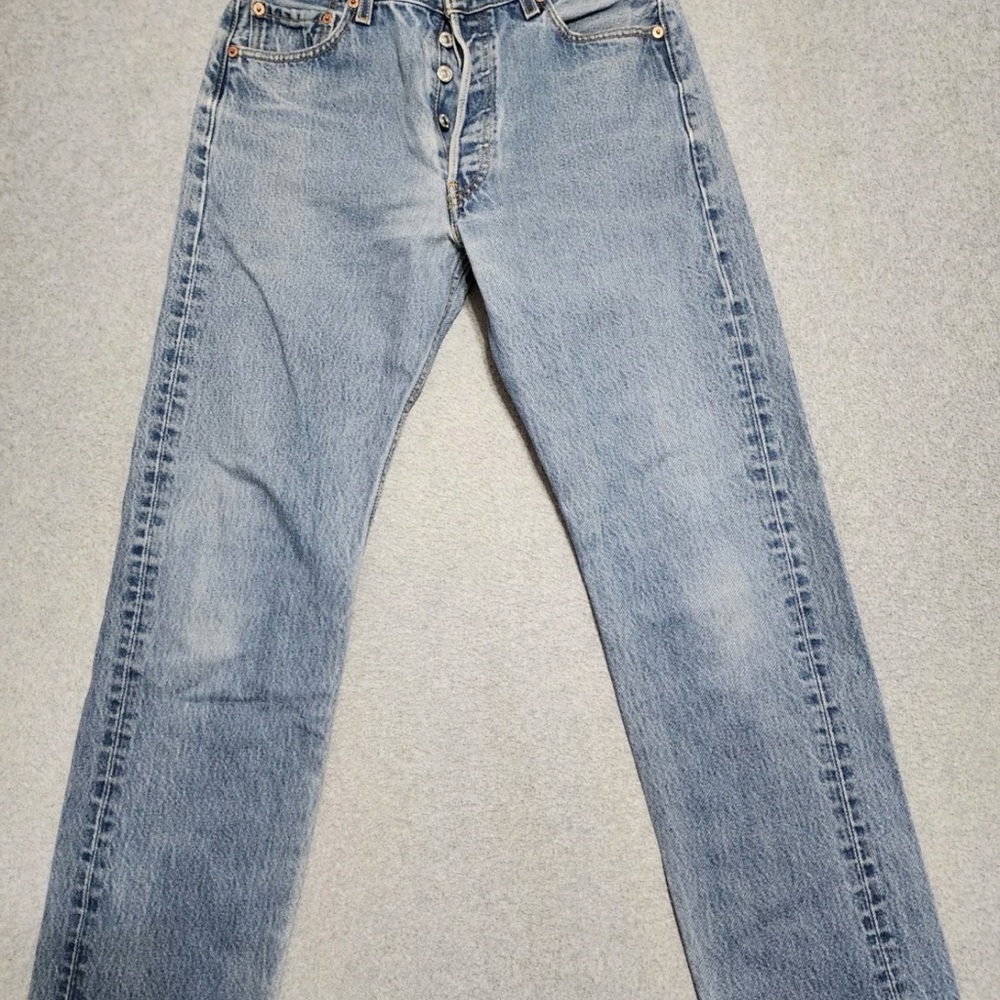 Vintage Levi 501XX 31x32 Medium Wash Jeans 00501-0000 Button Fly Measures 28x28